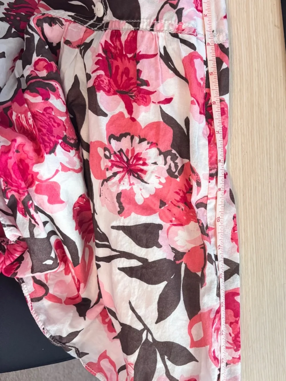 Floral mini skirt